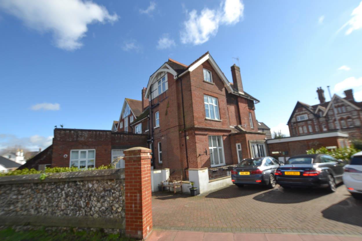 Property Details for Meads Road Eastbourne East Sussex BN20 7DU Town